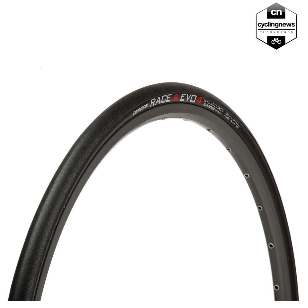 [RF725-RCA-B4] RACE A Evo 4 (700x25C, Black/Black)